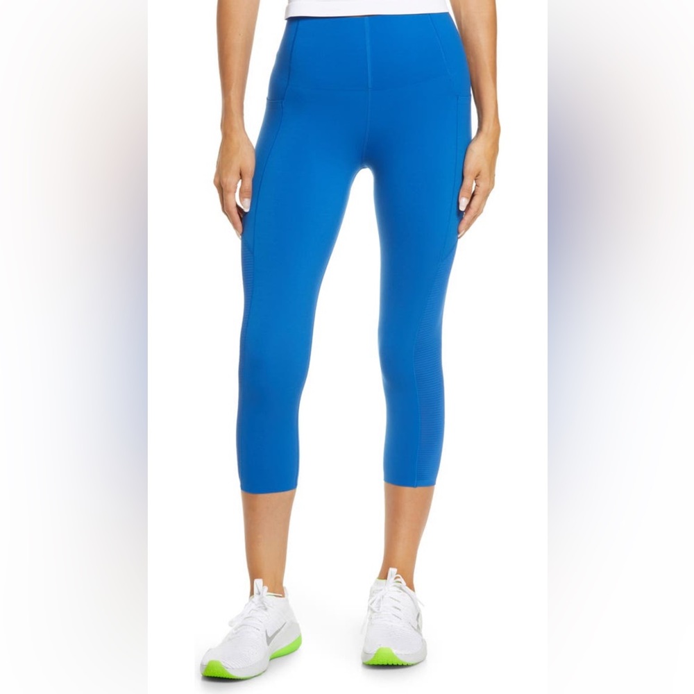 Sweaty Betty | Power Workout Crop in Oxford Blue